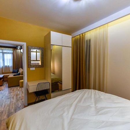Apartman Dolar 克拉列沃 外观 照片
