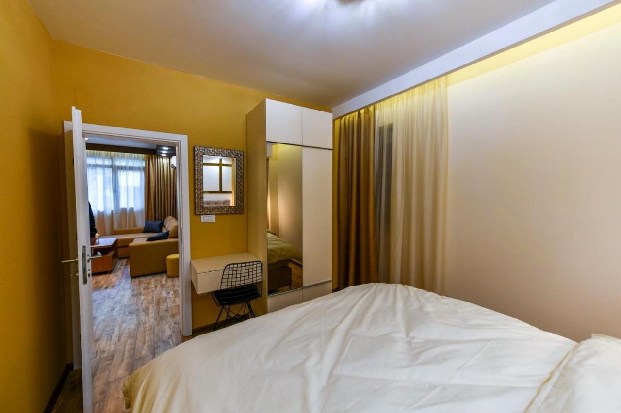 Apartman Dolar 克拉列沃 外观 照片