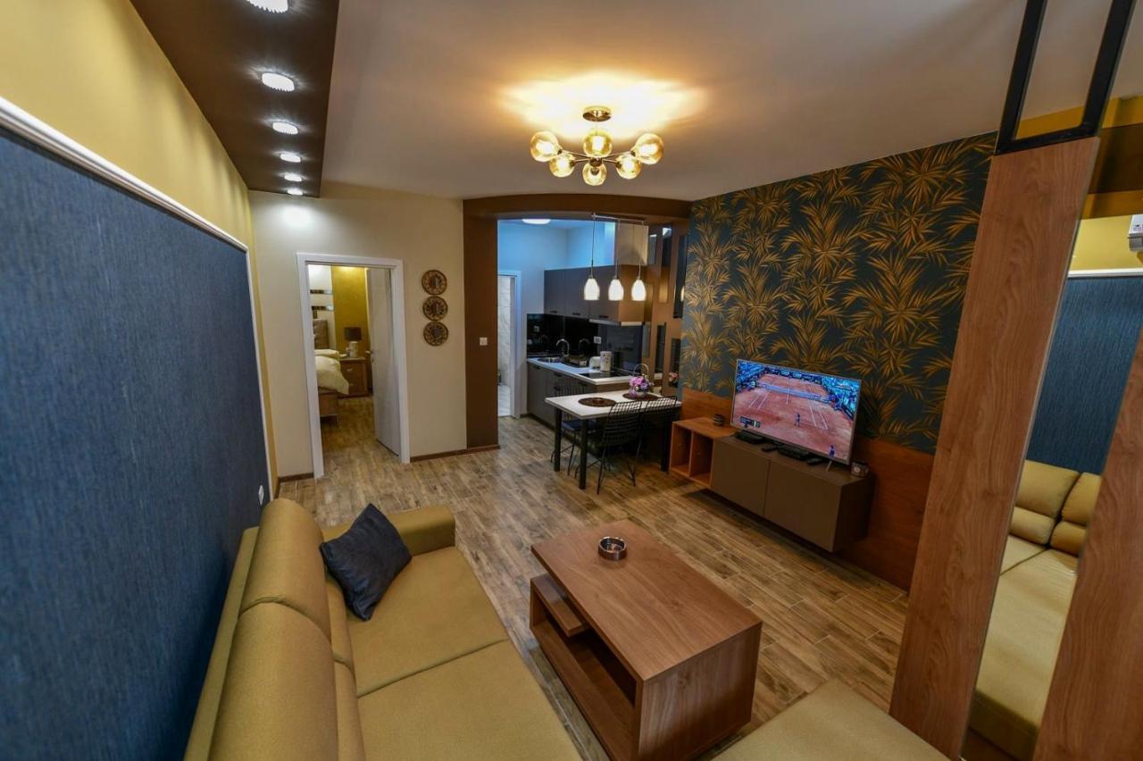 Apartman Dolar 克拉列沃 外观 照片