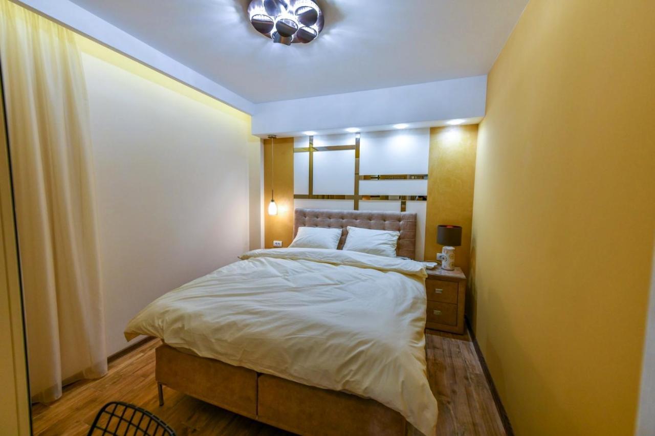 Apartman Dolar 克拉列沃 外观 照片